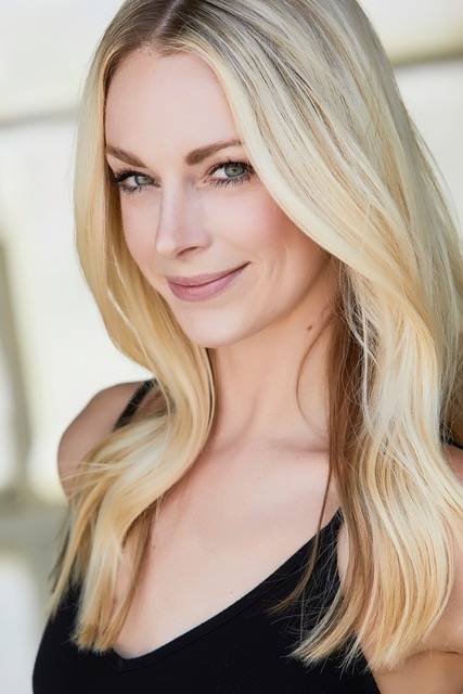 hannah douglass headshot by wes klain