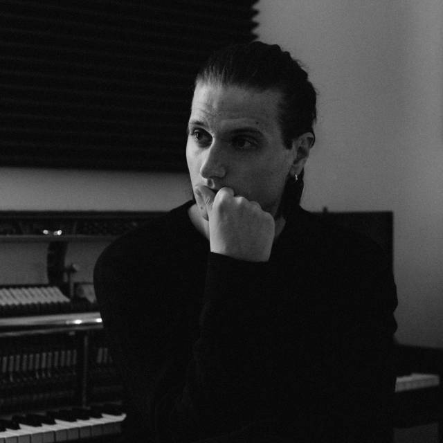 Alex Aller photo by Pablo Villanueva
