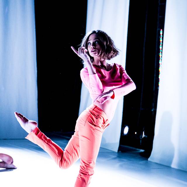 Kate Andrews | Four Seasons | Photo by Taso Papadakis for the L.A. Contemporary Dance Company